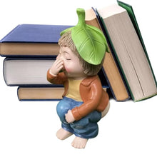 Load image into Gallery viewer, Pooping Dwarf, Naughty Funny Toilet Gnome Statue, Gnome Yard Decorations, Hilarious Lawn Decor, Creative Prank Garden Accessories for Funny Home, Patio, Balcony, Naughty Funny Toilet Gnome Statues