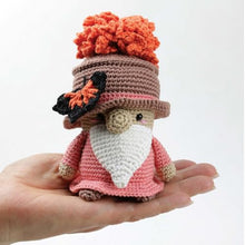 Load image into Gallery viewer, Flower Gnomigurumi: 12 Cute Amigurumi Gnomes to Crochet (Dover Crafts: Crochet)