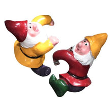 Load image into Gallery viewer, Min GNOME Pot Decorations - 2X Resin Climbing Figurines, Cute Garden GNOME Statues | Fairy Garden Accessories Pots, , Indoor Outdoor Decoration, Small