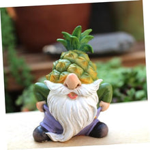 Load image into Gallery viewer, SUPVOX Resin Garden Gnome Figurine Durable Fading Lawn Ornament Cute Cartoon Gnome Statue for Outdoor Patio Garden Pathway Decoration
