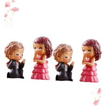 Load image into Gallery viewer, iplusmile 2 Pair Miniature Couples Resin Adornments Couples Decor for Home Office Micro Landscape Garden Decorations