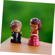 Load image into Gallery viewer, VANZACK 1set Miniature Couples Adornment Resin Crafts for Micro Landscape Desktop Decoration Creative Cartoon Design for Mini Gardens Succulent Displays and Home Decor 2pairs