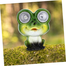 Load image into Gallery viewer, Happyyami Creative Solar Powered Frog Garden Lantern Green Resin Statue for Outdoor Decor for Patio Lawn and Pathway Lighting Elegant Solar Garden Ornament with