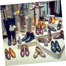 Load image into Gallery viewer, Happyyami Adorable Resin Garden Gnome Doll for Home Decor Handicraft Random Flowers for Room Office