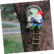 Load image into Gallery viewer, Happyyami Resin Garden Gnome Figurine Cute Gnome Decoration for Garden Lawn and Home Decor for Outdoor and Indoor Use