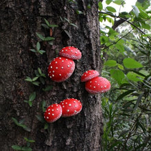 Load image into Gallery viewer, Mellshy Luminous Mushroom Garden Decorations Resin Mushroom Tree Hugger Glow in The Dark Mushroom Yard Decor for Outdoor Fairy Garden Micro Landscape Flower Pot Tree Decor