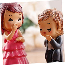 Load image into Gallery viewer, Hemobllo Resin Craft for Desktop Miniature Couples Adornment for Home and Office Decor