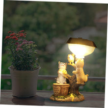 Load image into Gallery viewer, BESPORTBLE Solar Cat Statue Light Resin Outdoor Garden Decor Adorable Animal Sculpture for Lawn and Patio Cozy Illumination for Courtyard Parties and Landscape