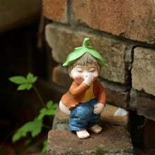Load image into Gallery viewer, Pooping Garden Gnome,Hilarious Lawn Decoration - Naughty Funny Outdoor Statue, Pooping Peeing Gnome Statue, Naughty Funny Toilet Gnome Statue for Home, Garden