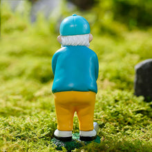 Load image into Gallery viewer, KURKUR Garden Golf Gnome Statues,Outdoor Golfing Gnome Garden Ornaments,Funny Golfer Gnome Decoration Elf Dwarf Figurines Golfers Gifts For Patio Yard Porch Lawn