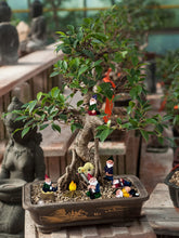 Load image into Gallery viewer, Wetufin 9pcs Drunk Gnomes Miniature Garden Gnomes Mini Funny Gnome Statues Resin Gnome Fairy Gnomes Garden Decorations Miniature Gnomes for Fairy Garden, Christmas Tree, Gift for Kids