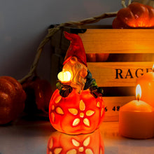 Load image into Gallery viewer, WONDHOME Solar Pumpkin Gnome Garden Statues Outdoor Gnome with LED Lights Decorations for Yard Patio Lawn Porch Mother's Day Halloween Thanksgiving Housewarming Christmas Gardening Gifts for Mom Women