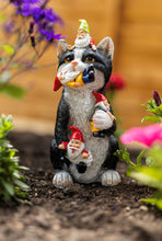 Load image into Gallery viewer, Garden Mile Resin Gnome Eating Cat Colourful Garden Ornaments Outdoor Indoor Decoration For Home Patio Decking Pondside Flowerbed Standing Novelty Weatherproof Kitten Cat Statue Garden Statues Outdoor