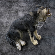 Load image into Gallery viewer, LLDW Garden Statue Figurine Simulation Wolf Decoration Resin Crafts Voice Control Black Wolf Pastoral Garden Landscape Resin Animal Decoration