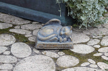 Load image into Gallery viewer, Roman You Left Paw Prints on my Heart Cat Angel Garden Statue 6 Inch Long