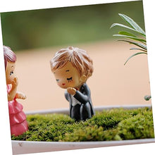 Load image into Gallery viewer, Toddmomy 1set Resin Couples Adornment for Mini Garden Decor Creative Micro Landscape Ornaments for Succulent and Moss Arrangements Durable Plastic and Resin Craft 2pairs
