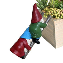 Load image into Gallery viewer, Resin Garden Gnomes, Dwarf Sculpture Statues, Resin Figurine, Cartoon Dwarf Garden Statues, Stair Climbing Dwarf, Cartoon Garden Gnomes for Patio Fence Garden Outdoor
