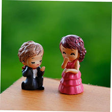 Load image into Gallery viewer, Toddmomy 1set Resin Couples Adornment for Mini Garden Decor Creative Micro Landscape Ornaments for Succulent and Moss Arrangements Durable Plastic and Resin Craft 2pairs
