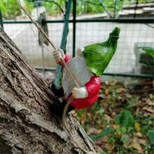 Load image into Gallery viewer, YAOGUI Climbing Gnomes Garden Statue Ornament Hanging Dwarf Resins Figurine For Indoor And Outdoor Home Patios Decors
