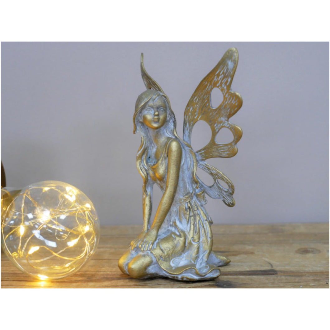 Fyne-Finds Antique Resin Fairy with Metal Wings Sculpture Statue Sitting Garden Yard Home Decor Ornament
