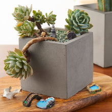 Load image into Gallery viewer, HUIANER Miniature Fairy Garden Accessories 15pcs Miniature Garden Bridge Figurines Mini Lighthouse Water Well Light Miniature Pond Lawn Garden Ornament for DIY Craft Garden Dollhouse Decoration
