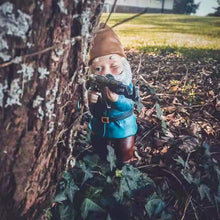 Load image into Gallery viewer, PERFECTOP 3Pcs Military Soldier Garden Gnomes with Guns AK47, Funny Army War Combat Defender Gnome Statue Figurines, Indoor Outdoor Patio Yard Lawn Desktop Ornament Decor,Valentine&#39;s Day Men Gift

