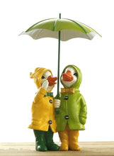 Load image into Gallery viewer, Garden Mile Standing Duck Ornaments For The Home With Detachable Umbrella Outdoor Garden Resin Ducks Couple Figurine Statues Outdoor Resin Patio Decor Weatherproof Duck Figures
