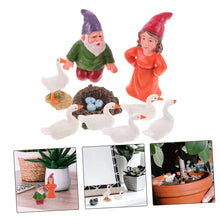 Load image into Gallery viewer, Yardwe 1set White Beard Gnome Garden Statues Resin Figurine Geese for Outdoor Decorations Ornaments Compact Durable Gnomes for Lawn Indoor Use
