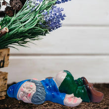 Load image into Gallery viewer, Wetufin - 9.5 * 6.0 inch Drunk Gnome Garden Drunk Gnomes inch Funny Drunk Statues Creative Dwarf Decor Resin Sculpture Decorations Novelty Gift for Desk Indoor Outdoor Yard Patio Lawn
