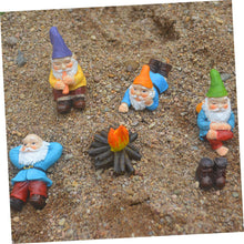 Load image into Gallery viewer, Happyyami Hanging Garden Ornaments Set of Resin Gnomes Decorative Gnomes Garden Statues for Outdoor Landscape
