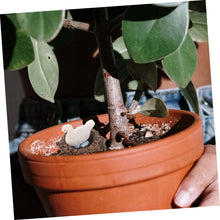 Load image into Gallery viewer, Yardwe 1set White Beard Gnome Garden Statues Resin Figurine Geese for Outdoor Decorations Ornaments Compact Durable Gnomes for Lawn Indoor Use
