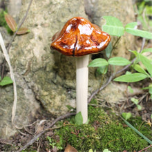 Load image into Gallery viewer, Peohud 12 Pack Ceramic Garden Mushrooms, Fairy Garden Decorations Ornaments Outdoor, Lawn Ornament Decor Ceramic Mushrooms for DIY Shed Flowerpot Plants Statue, 4.7 Inch
