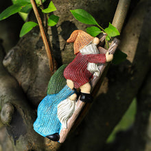 Load image into Gallery viewer, SUQ I OME Garden Climbing Gnome Statue, Funny Climbing Ladder Gnomes Figurine Resin Sculpture Outdoor Decor for Patio Yard Lawn Porch
