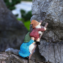 Load image into Gallery viewer, SUQ I OME Garden Climbing Gnome Statue, Funny Climbing Ladder Gnomes Figurine Resin Sculpture Outdoor Decor for Patio Yard Lawn Porch
