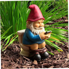 Load image into Gallery viewer, Xoeryoy Gnome Figurines Funny Gnome Statue Sitting on Toilet &amp; Watching Their Cellphone Weather Resistant Resin Statue for Outdoor Garden Yard &amp;
