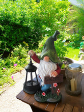 Load image into Gallery viewer, G&amp;H Decor - Solar Gnome Decoration - Hand Painted Garden Gnome Solar with Amazing Detail - Funny Resin Solar Gnomes Garden Figurines for Outdoor - Gnome Solar Lights with Welcome Sign (Lantern)
